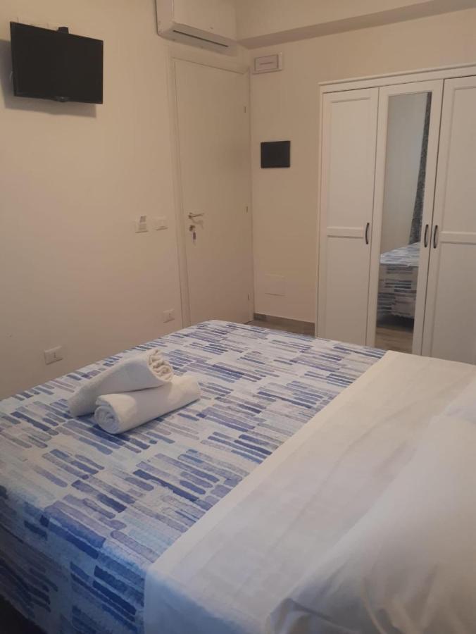 Cuor Di Leone Guest House Фавіньяна Екстер'єр фото